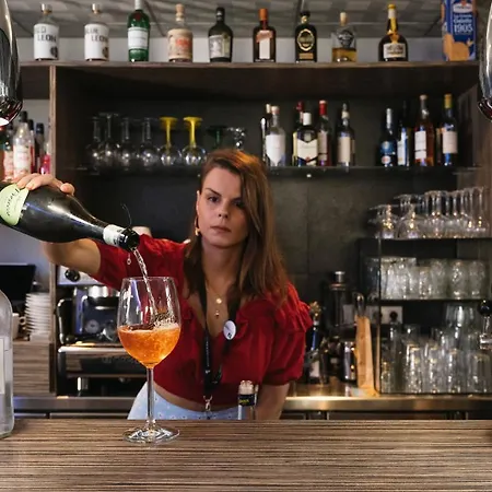 Urban Style Les Fleurines 3* Villefranche-de-Rouergue