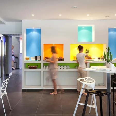 Urban Style Les Fleurines 3*