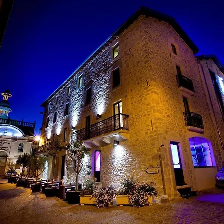 Urban Style Les Fleurines 3* Villefranche-de-Rouergue