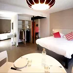 Urban Style Les Fleurines Hotell Villefranche-de-Rouergue