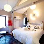 Urban Style Les Fleurines Hotel Villefranche-de-Rouergue