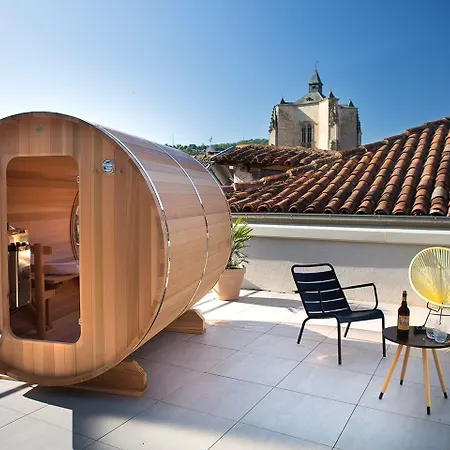 Urban Style Les Fleurines 3* Villefranche-de-Rouergue