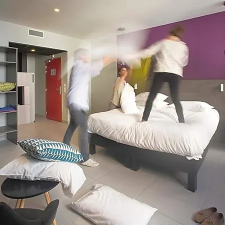 Urban Style Les Fleurines Hotel