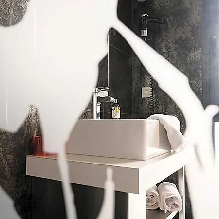Urban Style Les Fleurines Hotel Villefranche-de-Rouergue