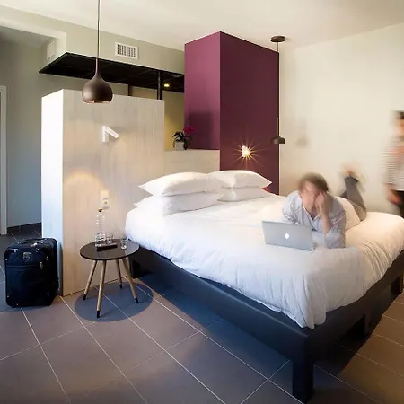 Hotel Urban Style Les Fleurines 3*