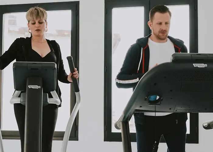 ホテル Urban Style Les Fleurines