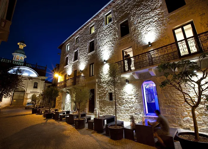 ホテル Urban Style Les Fleurines 3*