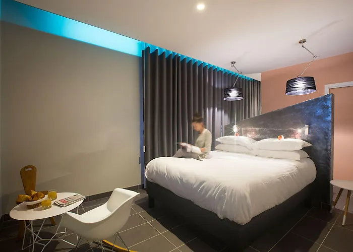 Urban Style Les Fleurines 3*