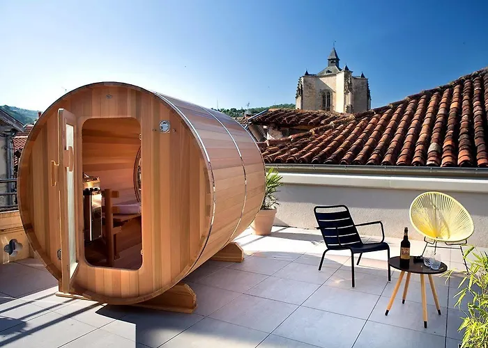 ホテル Urban Style Les Fleurines ヴィルフランシュ・ド・ルエルグ